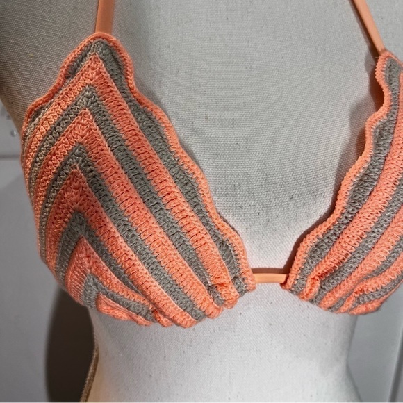 Wild Fable Peach & Gray Crochet Halter Style Bikini Top small - Picture 4 of 7